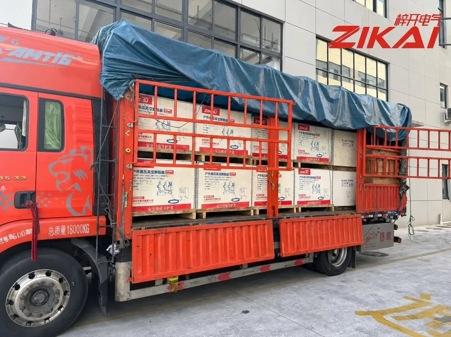 Truk Penuh Pemutus Sirkuit Vakum yang Dipasang di Tiang Berangkat ke Guizhou